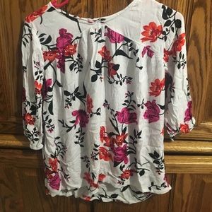Old navy floral shirt kid size 10-12